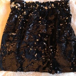 Sparkly black mini skirt